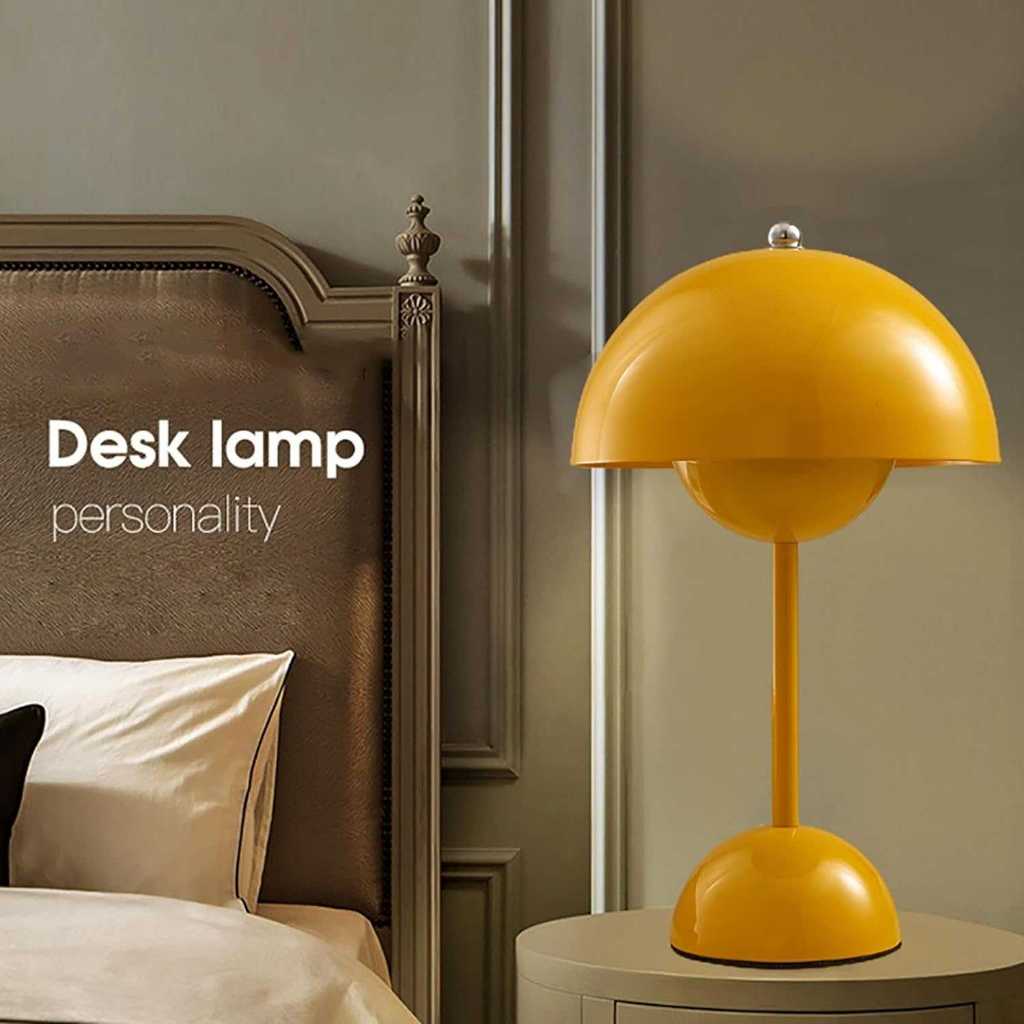 Lampu Meja Hias LED Dimmable Modern Mushroom