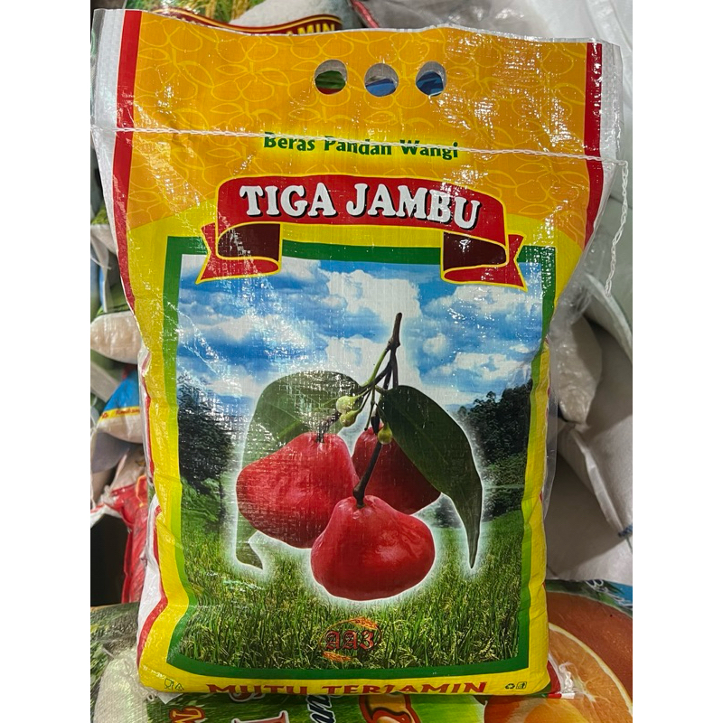 

Beras Pandan Wangi Cap Tiga Jambu 5Kg Pulen