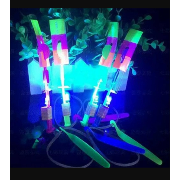 ✔️READY KITIRAN TERBANG LED / KITIRAN MAINAN ANAK / KITIRAN/KETAPEL /SLEPETAN/ METEOR TERBANG