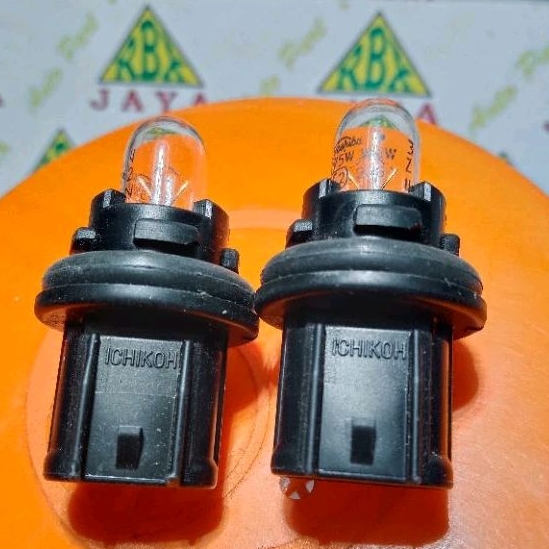 Socket Soket Fiting + Lampu Senja Kota Toyota Innova Grand Max Original Ichikoh