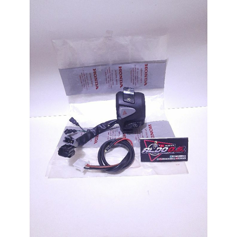 SAKLAR HAZARD KANAN PCX ORIGINAL HGP PNP ALL NEW VARIO 125 ISS VARIO 150 VARIO 160 ABS CBS
