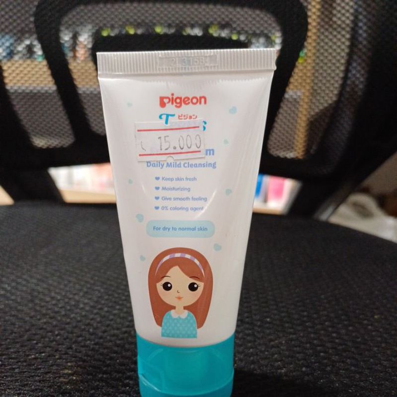 Pigeon facial foam Daily mild cleansing