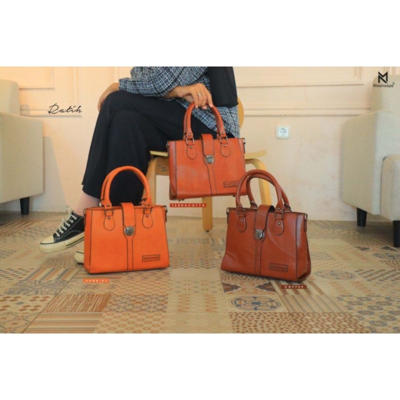 Tas Wanita Ratih Ori By Moonzaya | Hanbag | Tas Kulit Wanita Model Wintage | Tas Moonzaya