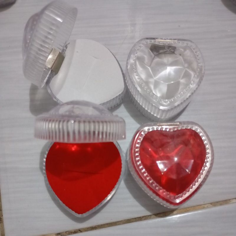 kotak cincin akrilik kotak cincin love Tempat/wadah/Box cincin Mika Kristal Tempat Kotak Perhiasan