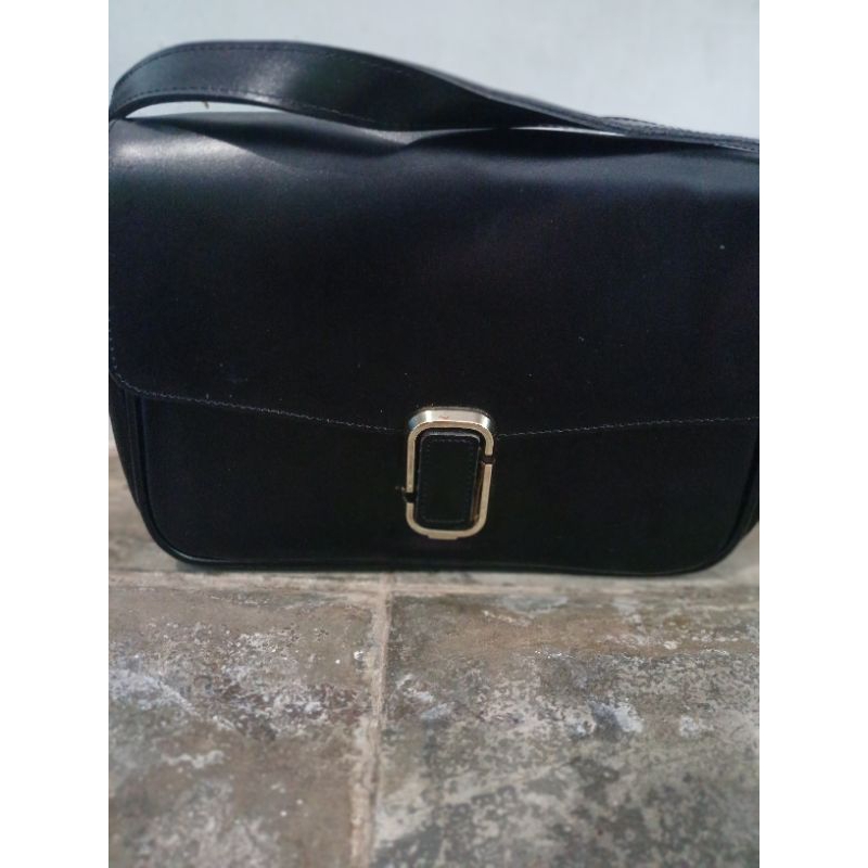 tas selempang wanita monja kulit mantul