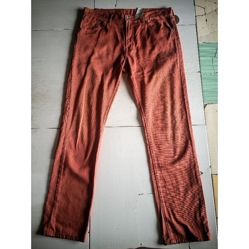Celana panjang Jeans GU Original sold offline