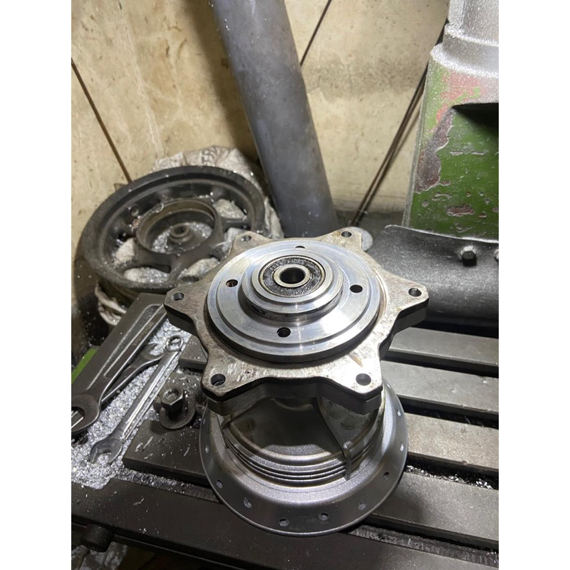 Plendes Adaptor Nap gear tromol belakang crf 230 klx230