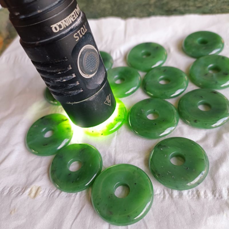 LIONTIN GIOK HIJAU NEPHRITE DONAT