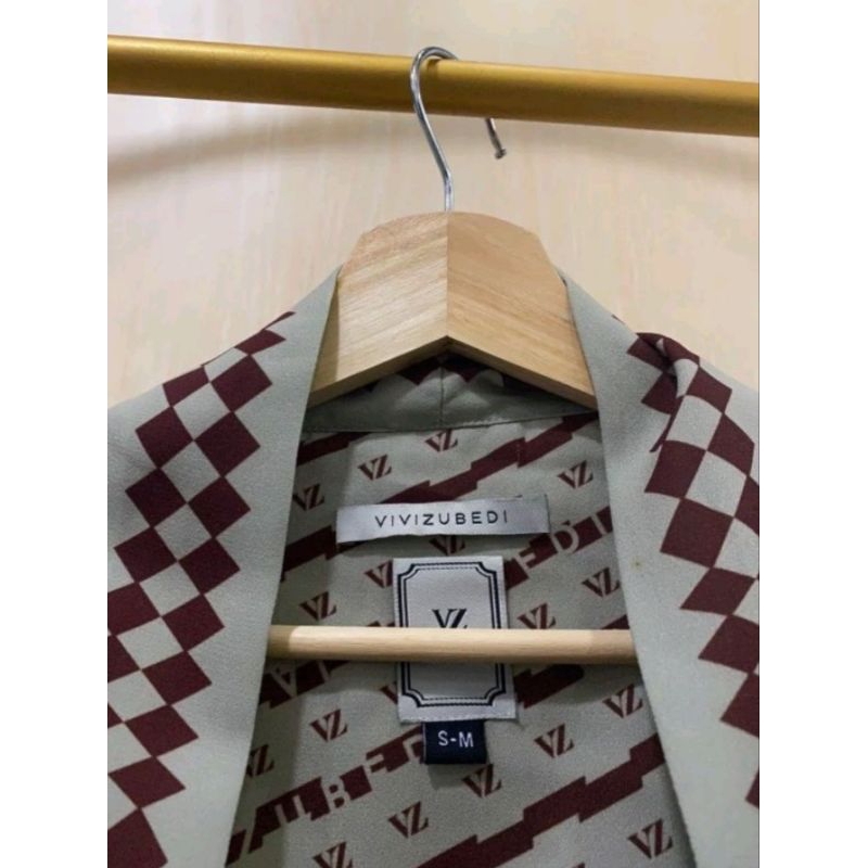 Abaya Monogram VZ
