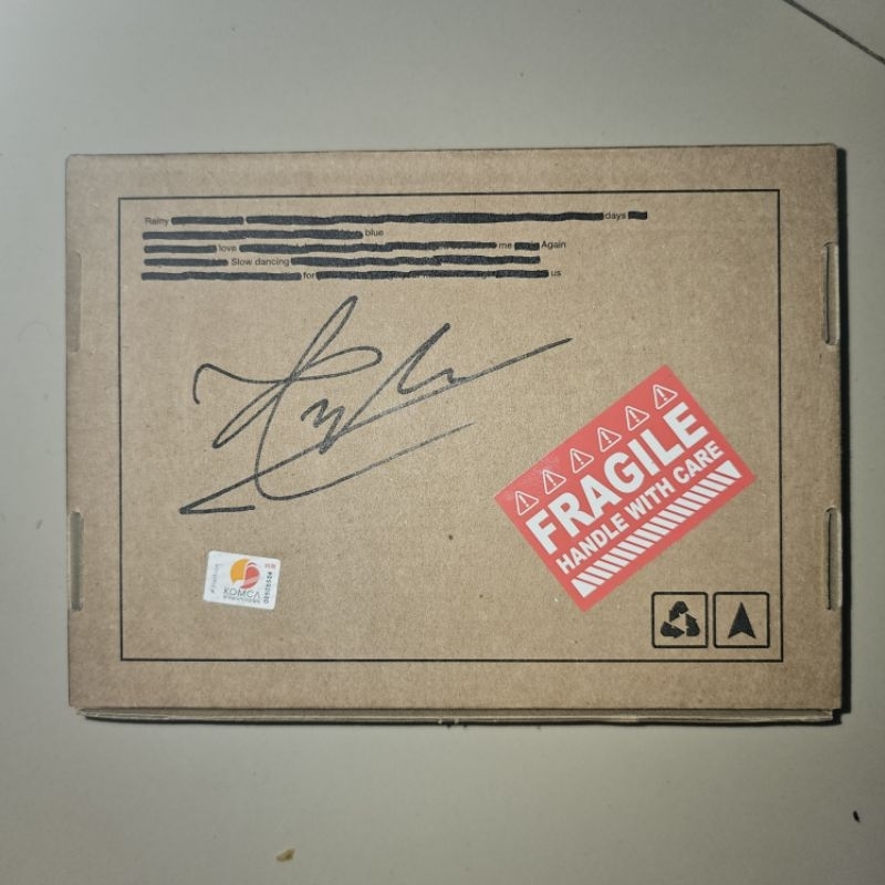SIGNED Album V / Taehyung BTS - Layover
