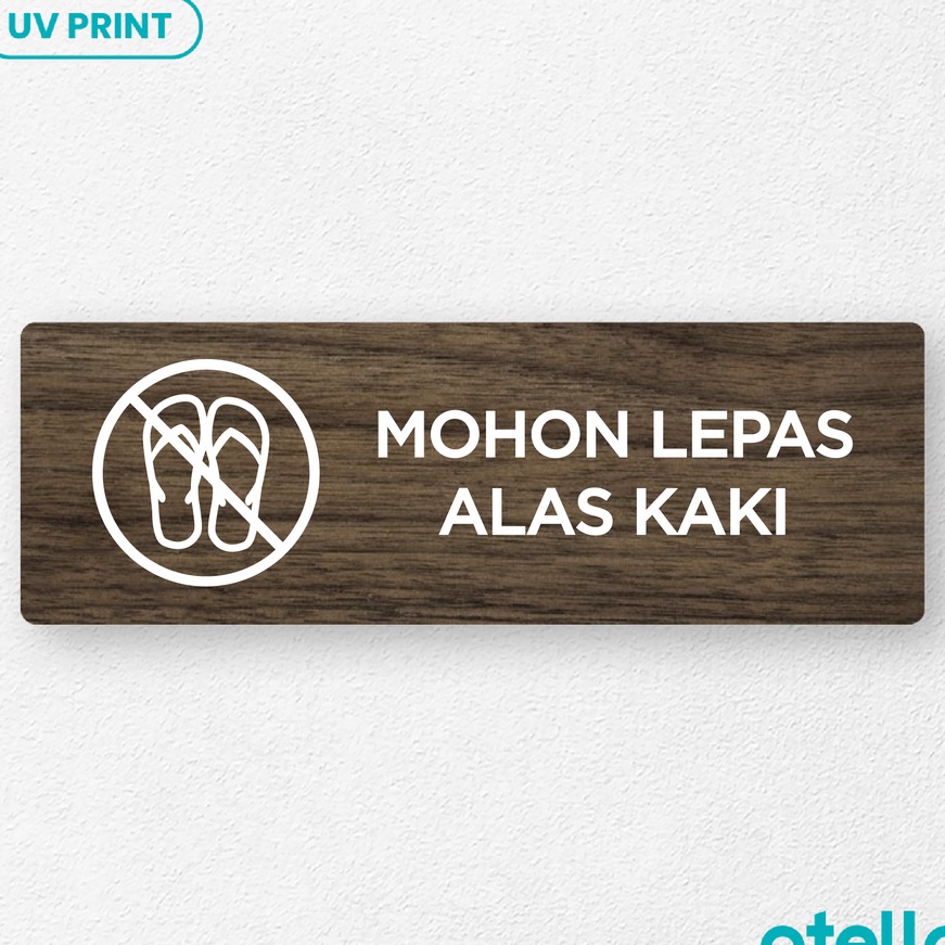 

Promo Otello Papan Tulisan Mohon Lepas Alas Kaki Sign Board Kayu Print UV Papan Peraturan Ruangan Label Dinding Timbul Sticker