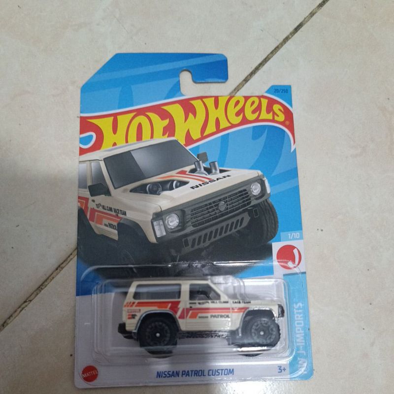 hotwheels nissan patrol custom