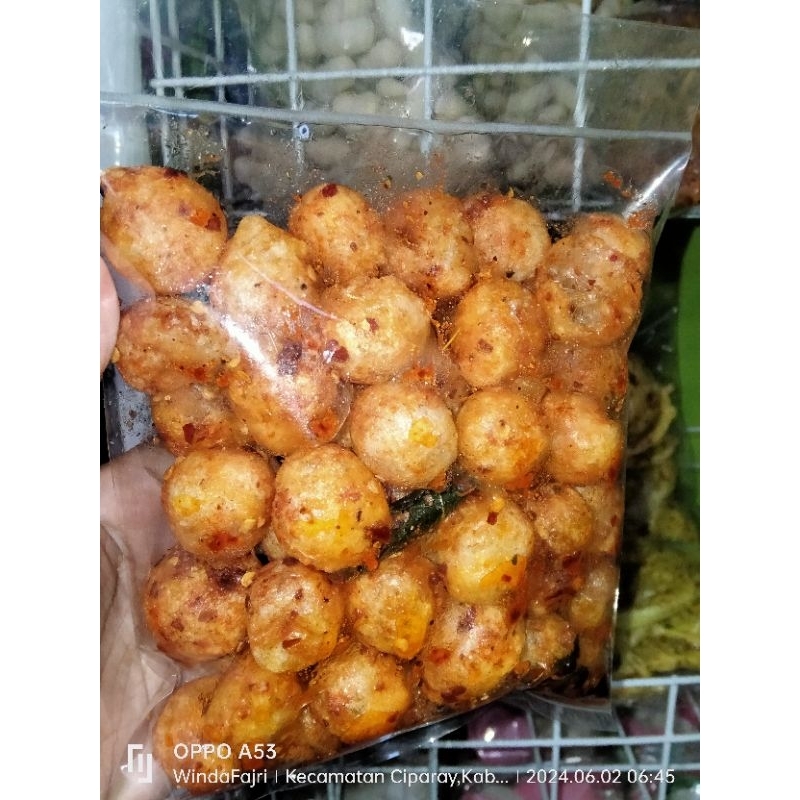 

Endog lewo/seblak kering pedas/cimol kering100gr/Cemilan pedas gurih