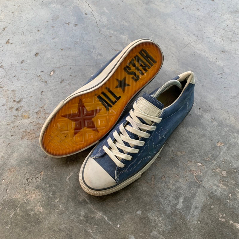 Sepatu Converse John Varvatos