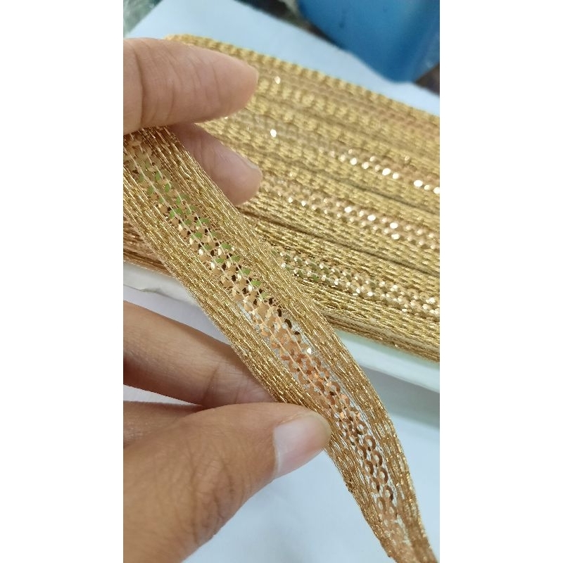 renda gold variasi payet