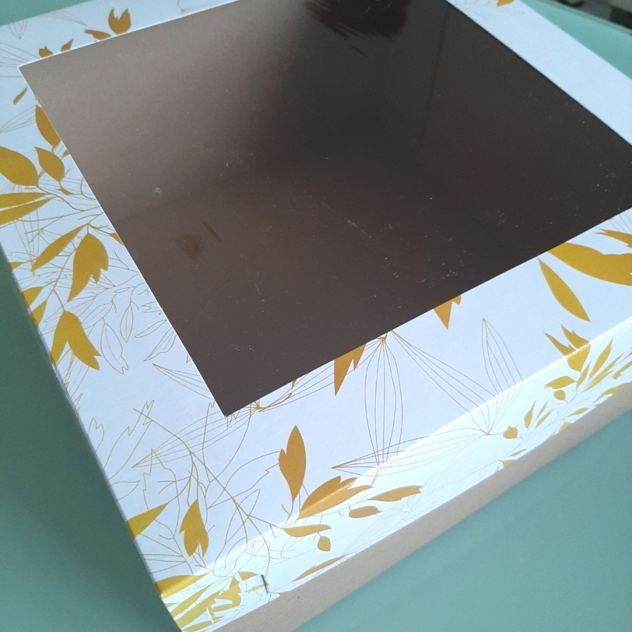 

( 5 pcs ) Cake Box Packaging Brownies Ukuran 30x30cm Dus Kotak Hampers Kemasan Pudding Motif Golden Bambu