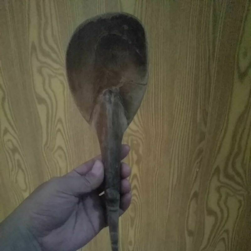 Centong Nasi Kayu Jati Ukir Naga Lawasan