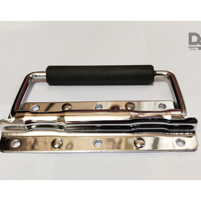 

Terbatas Handle Tempel Hardcase Sedang