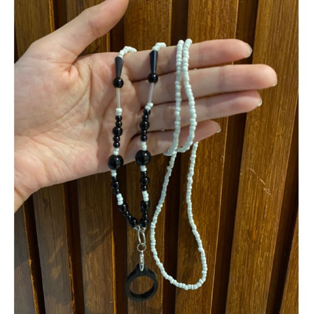 

MONOCHROME WHITE LANYARD/LANYARD MANIK/GANTUNGAN NAMETAG MANIK/BEADS LANYARD/