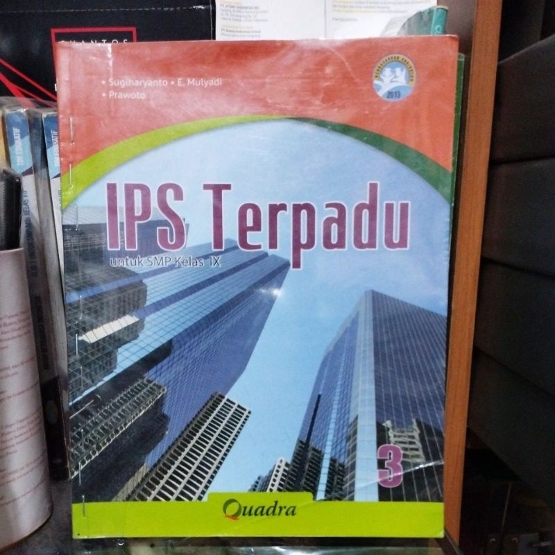 Buku IPS Terpadu kelas 9 / Buku IPS terpadu kelas IX penerbit Quadra