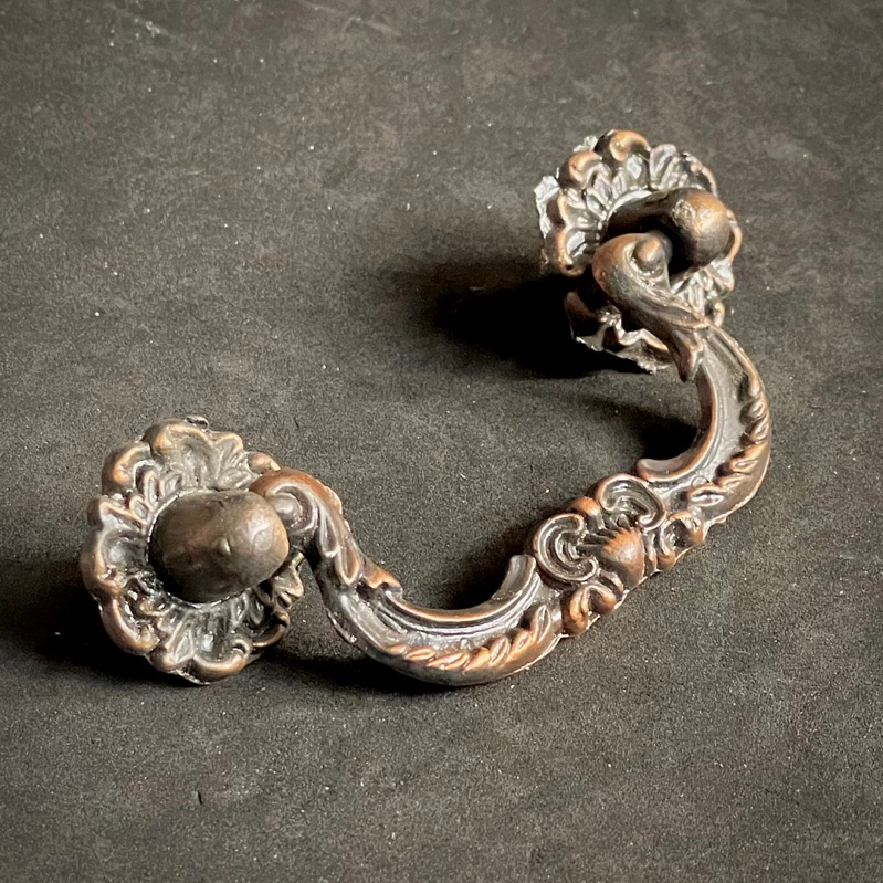 handel antik / handel laci antik / handel laci / tarikan laci