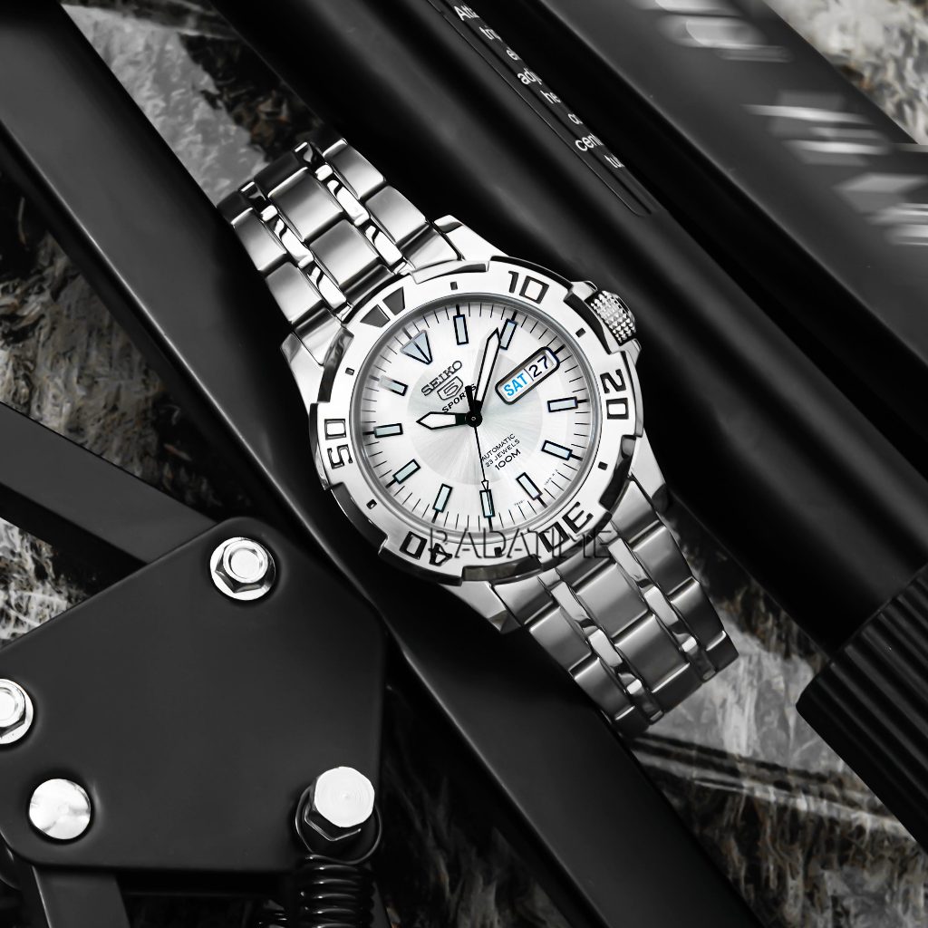 [PALING DIINCAR] Jam Tangan Pria Seiko 100% Original SNZJ37K1