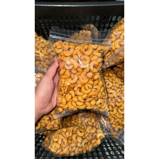 

Yuana Kacang Mede Premium Original (Asin Gurih) 500gr