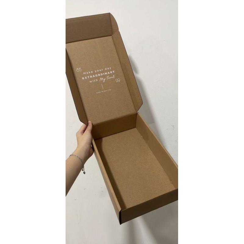 

Box My Towel Kecil muat 1 handuk size 70x140