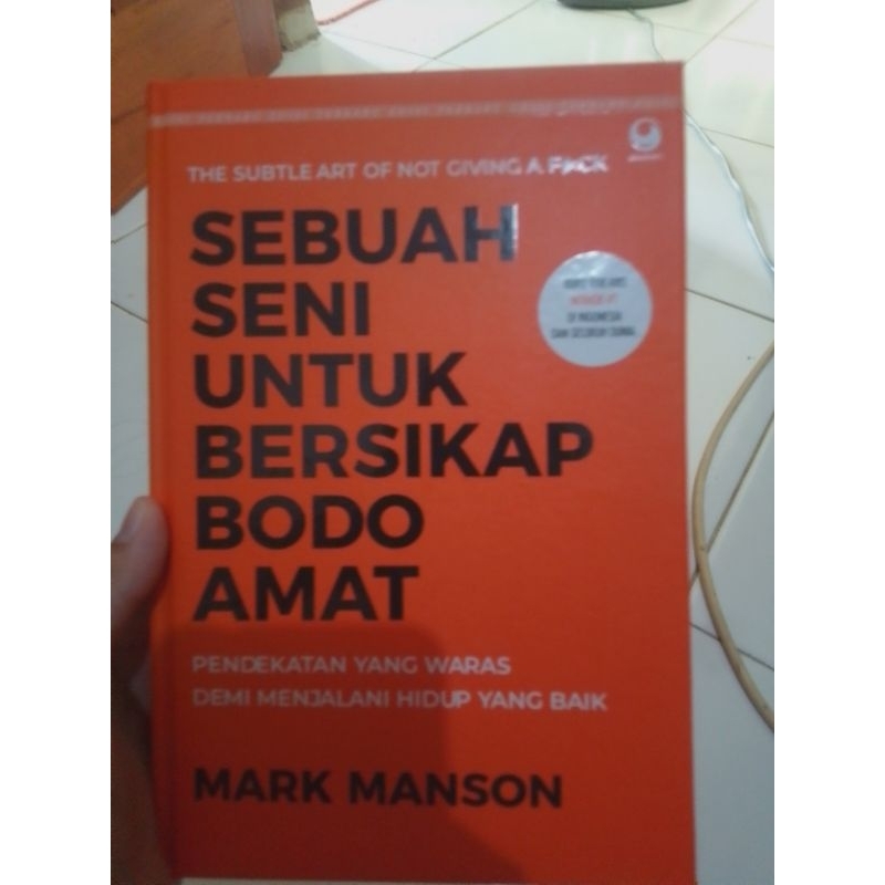 

Sebuah Seni untuk bersikap bodo amat (preloved, hardcover)