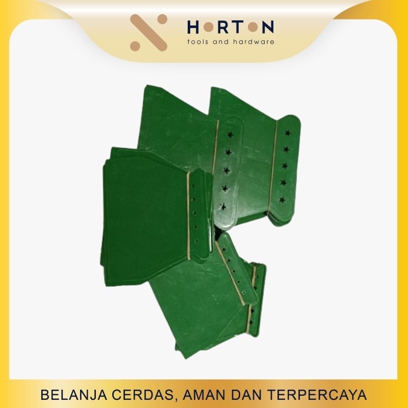 Kapi PVC / Kapi Plastik Merah