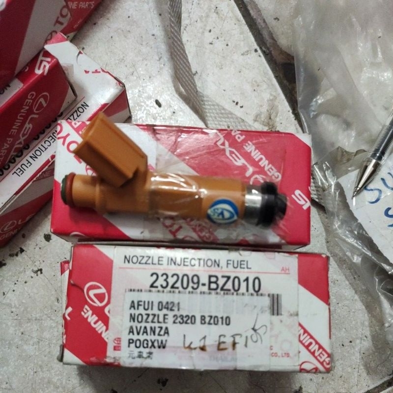 nozzle nosel nozle injektor assy mobil Avanza