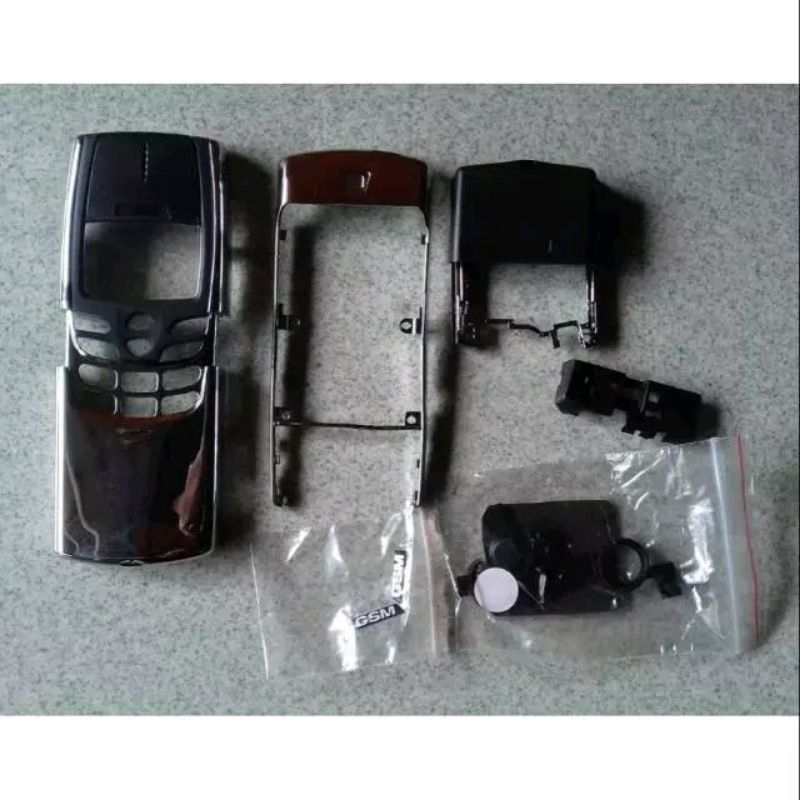 Casing Nokia 8810