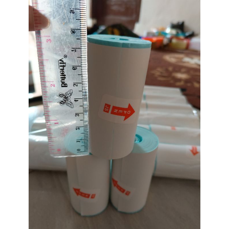 

Stiker Thermal 80 mm, Termal label 80 mm, kertas thermal stiker label 80 mm x 10m , Mudah Kupas ada Gap di ujung, untuk resi pengiriman olshope ,kualitas premium tahan air.