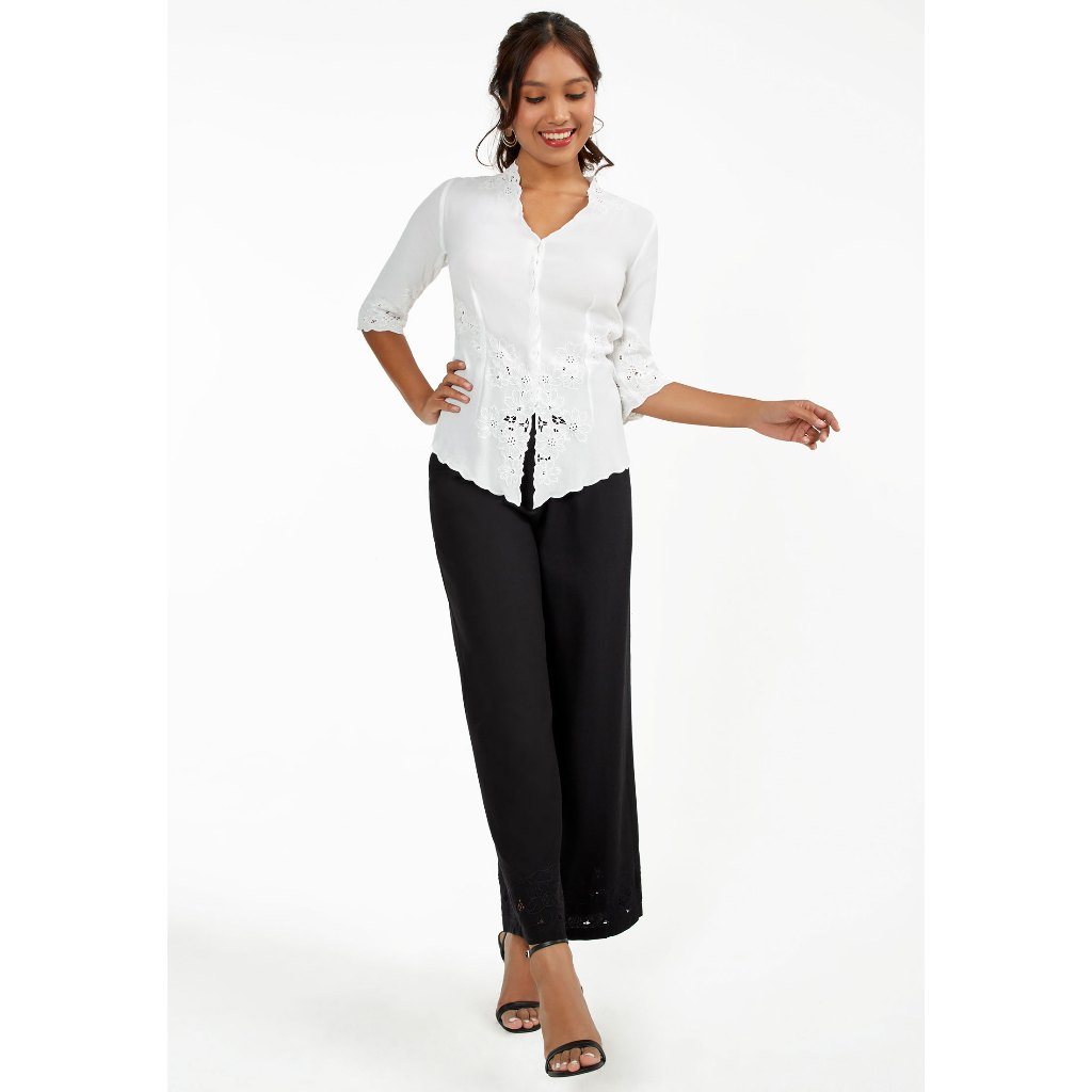 Uluwatu Lace - Harala Kebaya