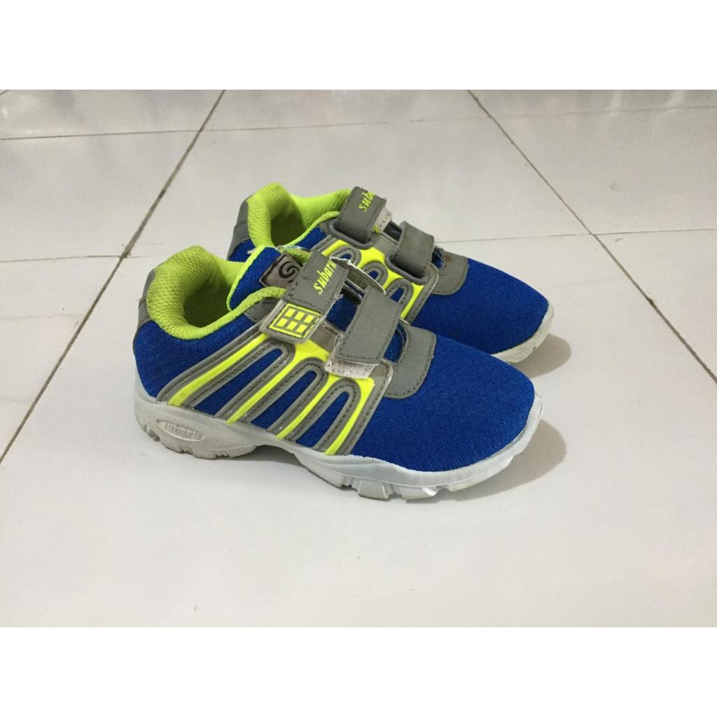 Sepatu Subaru biru & merah size 31-33