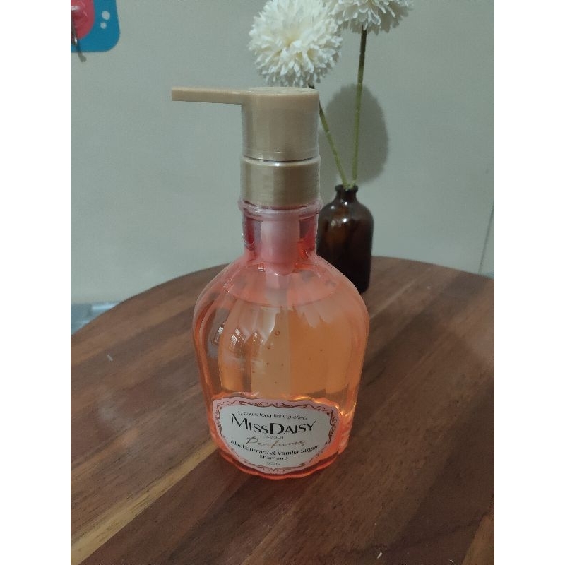shampoo miss daisy Blackcurrant & Vanilla