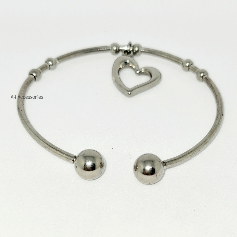 Gelang Tinju Heart Titanium