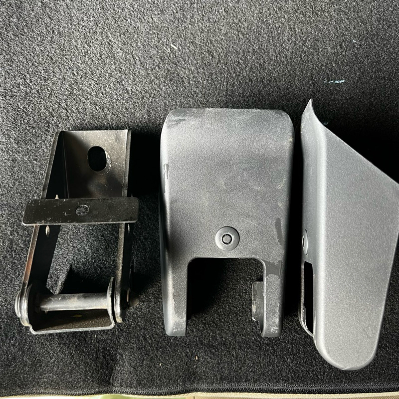 tutup cover kaki jok belakang avanza xenia 2012-2013