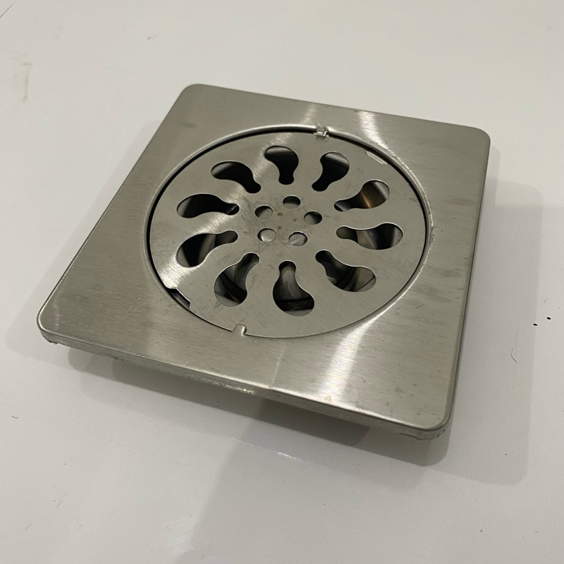 Avur Kamar Mandi/ Saringan Got Toilet