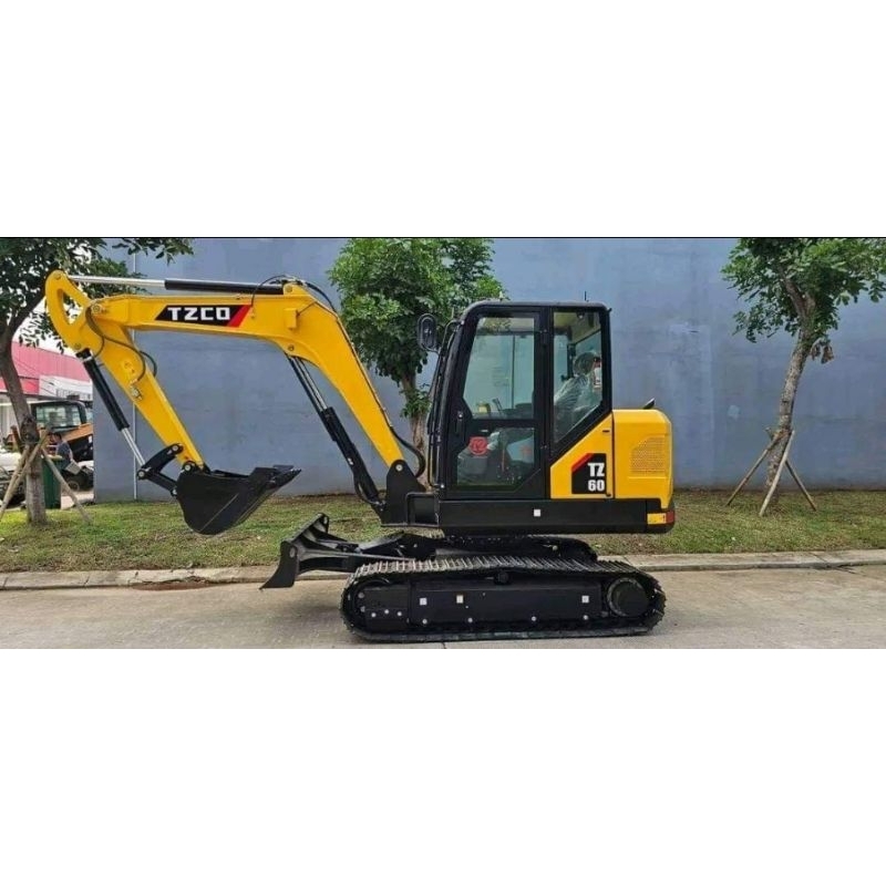 Excavator alat berat TZCO - TZ60 ( PC 60 ) 6 TON ENGINE YANMAR JAPAN unit baru