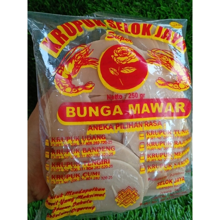 

Kerupuk Udang Super Selok Jaya Cap Bunga Mawar (250 gr)