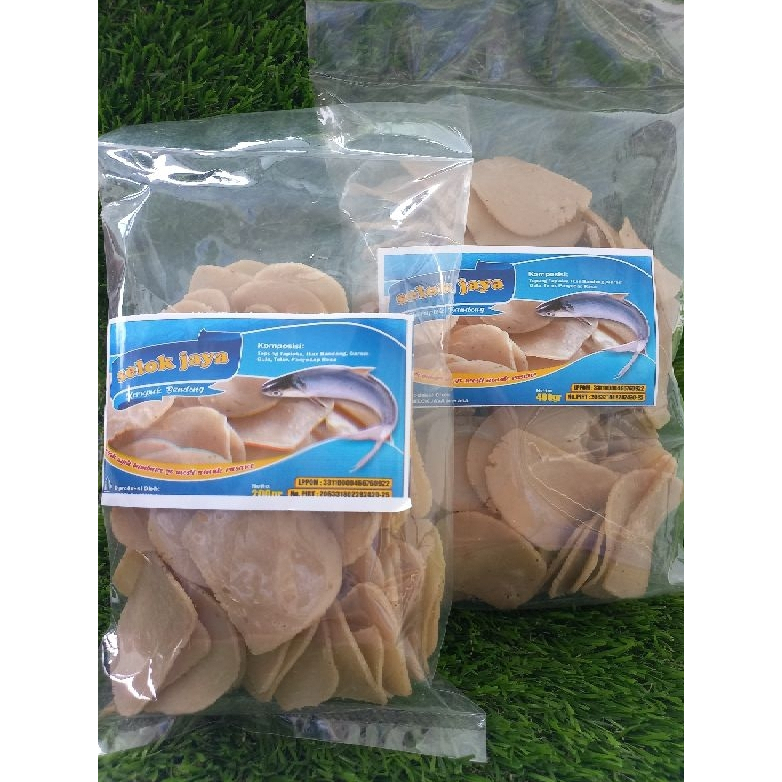 

Kerupuk Ikan Bandeng Selok Jaya (400 gr)