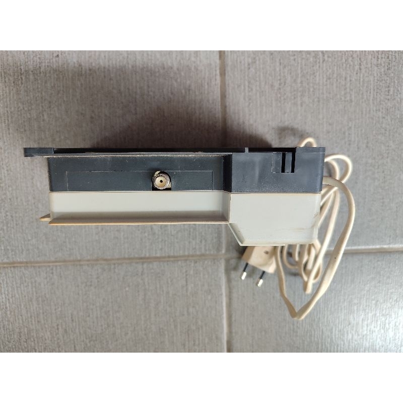 RF Boster WISI VHF/UHF