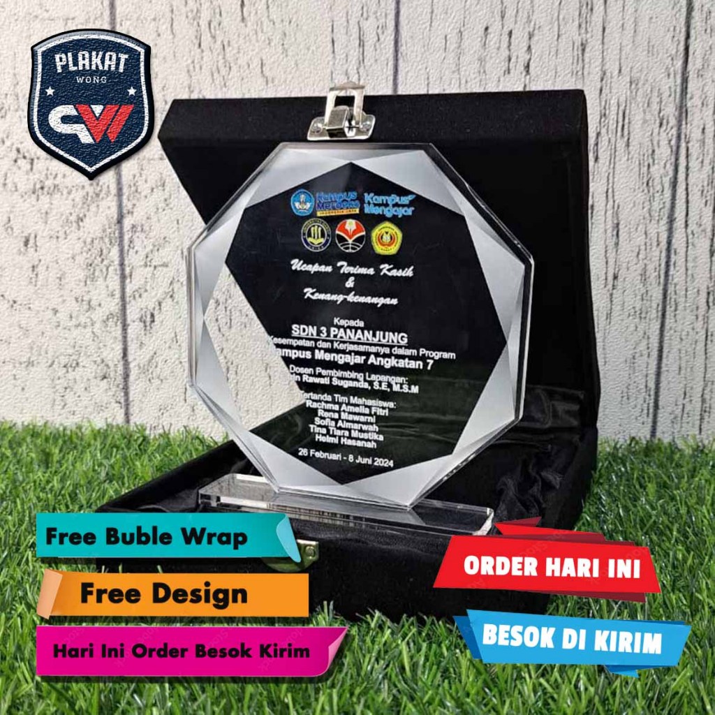 Plakat Akrilik I Kampus Merdeka I Plakat Award I Plakat UIN I Plakat Bunga