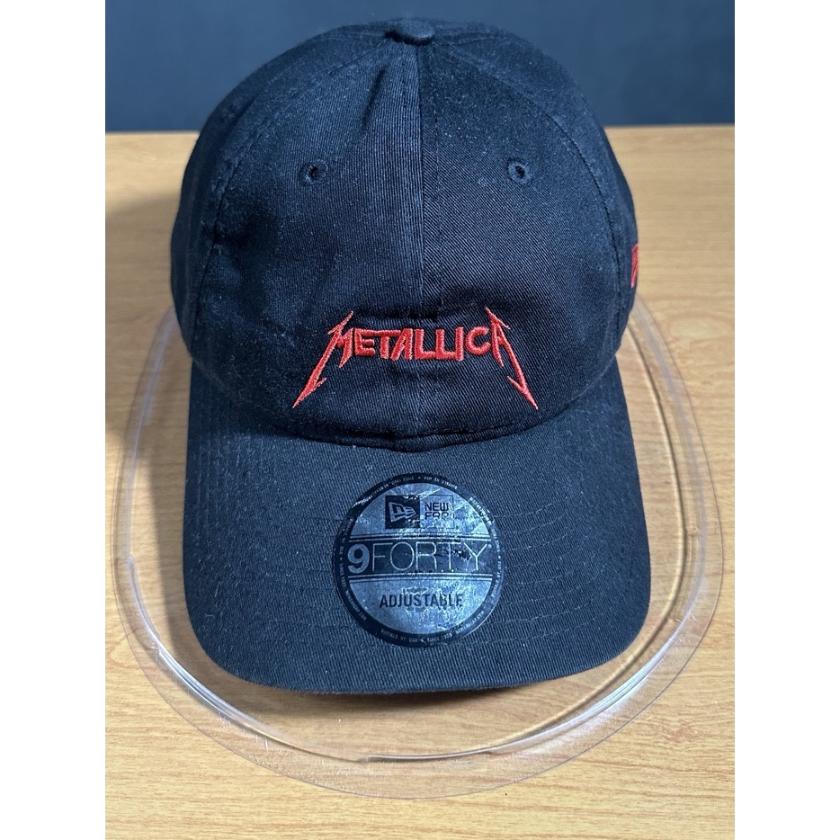 Topi New Era x Metallica 9forty OSFM
