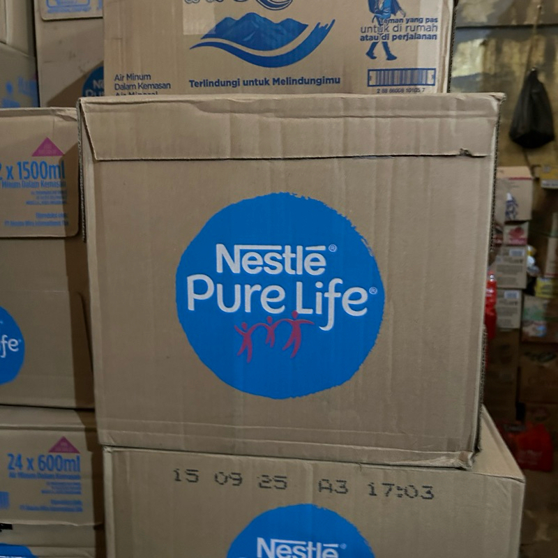 nestle pure life 1.500ml 1 dus isi 12 botol