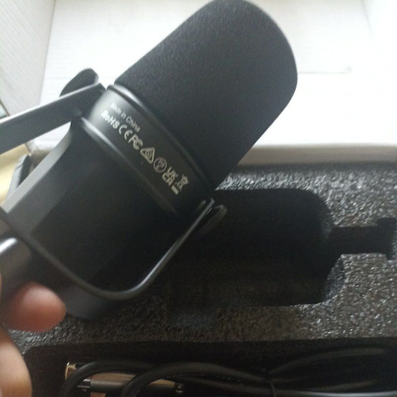 Triton D1, SecondWave mic