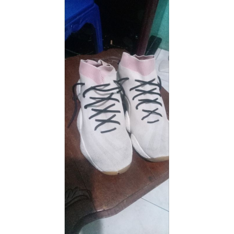 sepatu adidas crazy
