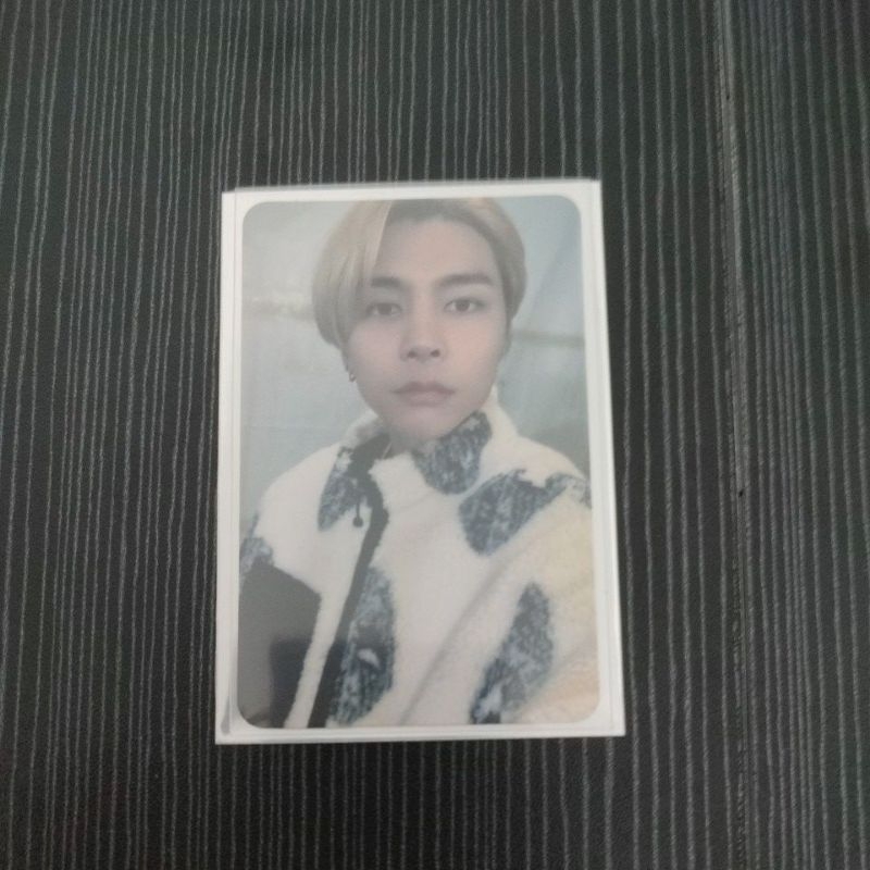 PC POCA PHOTOCARD JOHNNY NCT 127 NCT 2020 RESONANCE YIZHIYU FANSIGN