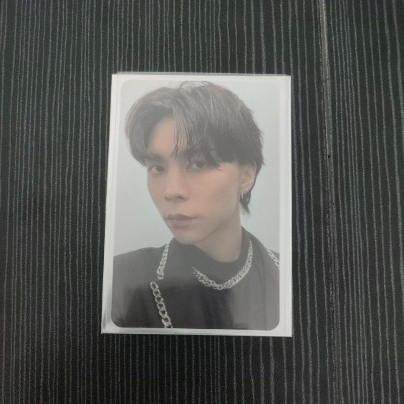 PC POCA PHOTOCARD JOHNNY NCT 127 EARTHQUAKE LUGGAGE STICKER